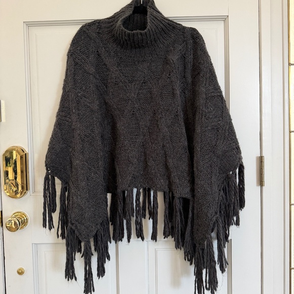 Sadie & Sage Sweaters - Sadie & Sage Poncho, Grey, Fringe Size M/L